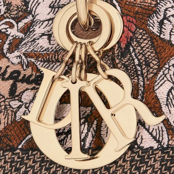 Special edition Dior Lunar New Year Medium D-Lite Bag in Powder Pink - Picture 8 of 14